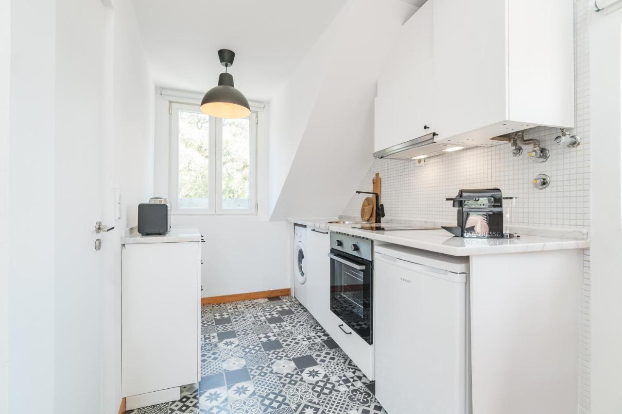 Casa Boma Lisboa - Unique Apartment With Private Balcony And Panoramic Bridge View - Alcantara IV 외부 사진